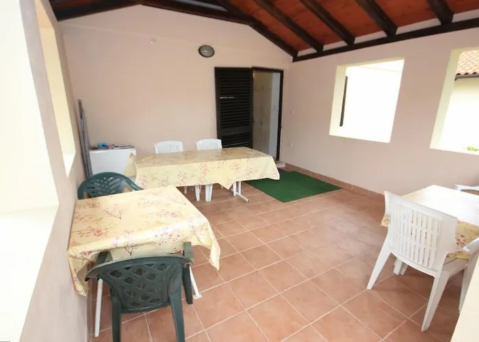 With A Parking Space - 7854 게스트하우스