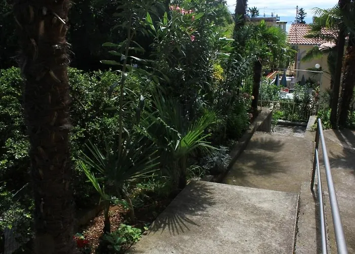 Gasthof With A Parking Space - 7854 Opatija