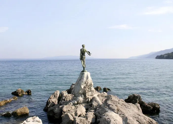 With A Parking Space - 7854 ゲストハウス 3*