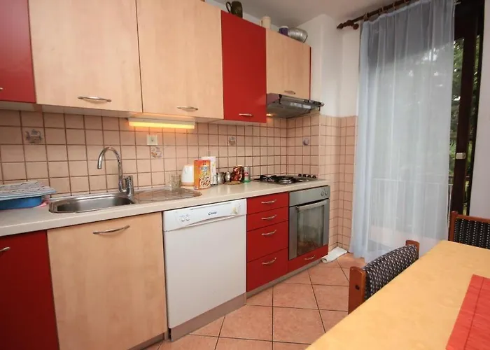 With A Parking Space - 7854 3* Opatija