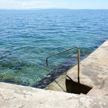 Гостевой дом With A Parking Space - 7854 3*