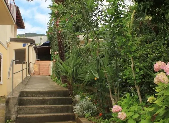 With A Parking Space - 7854 Опатия